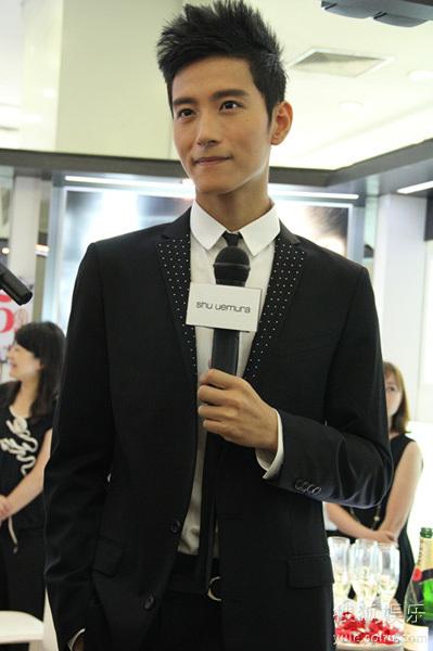 他演过《择天记》里的秋山君，有颜有身材的张峻宁为何一直不火？