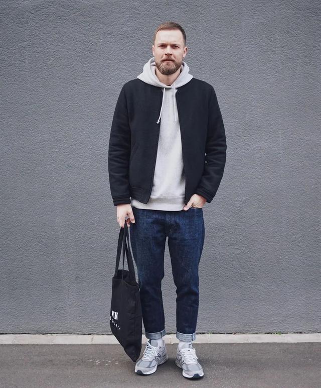 男人过了40岁,只穿沉稳的风格?这4款单品让造型时髦减龄
