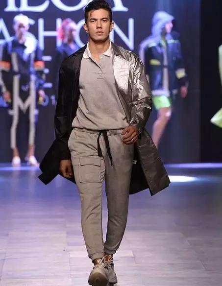 巴西肌肉小哥走红网络,完美身材让网友大呼:酸了!