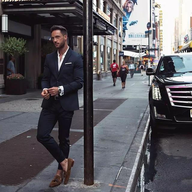 男生长时间戴手表,想不到还有这些变化