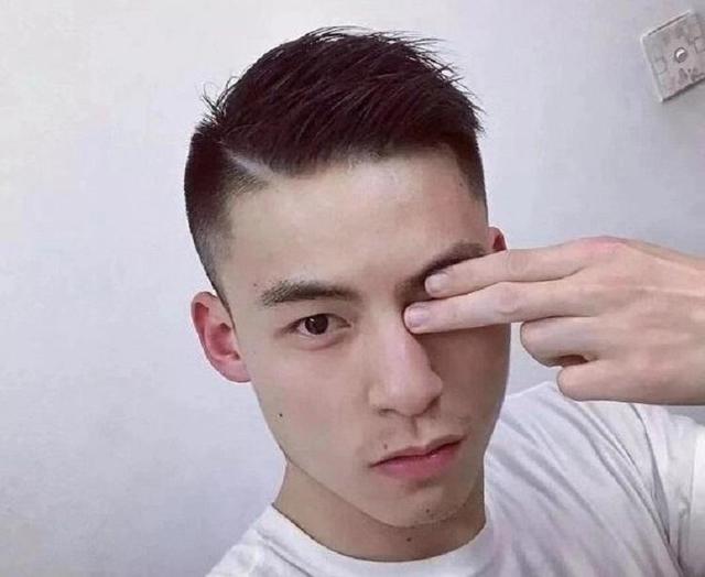 根据脸型配发型,让你帅的更有灵魂