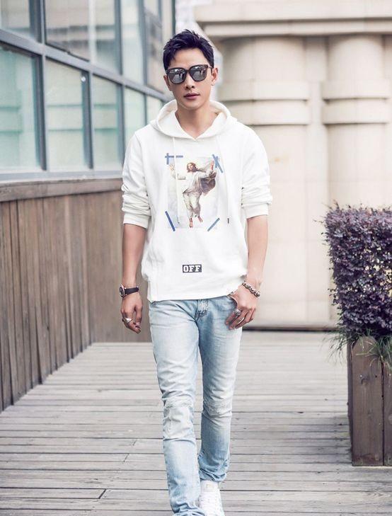 5年前的“徐姑姑”,带三四十双鞋进组,这穿搭真是绝了