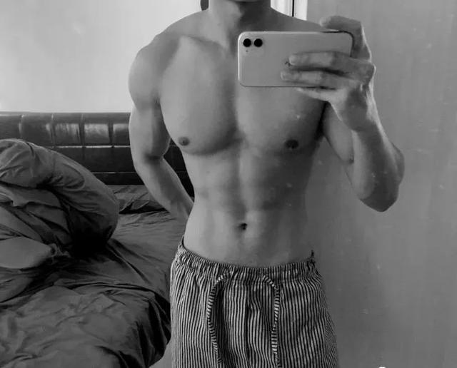 96年广州寸头小哥火了,为什么健身后越来越帅?