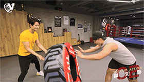 大二被海岩相中出道,张峻宁为什么一直都不火?