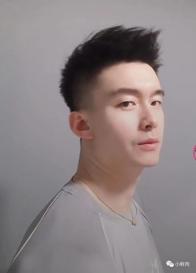 37岁逆龄大叔走红,女生看完都羡慕嫉妒恨了!