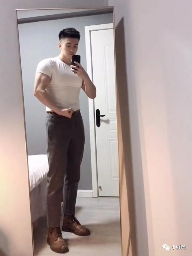 37岁逆龄大叔走红,女生看完都羡慕嫉妒恨了!