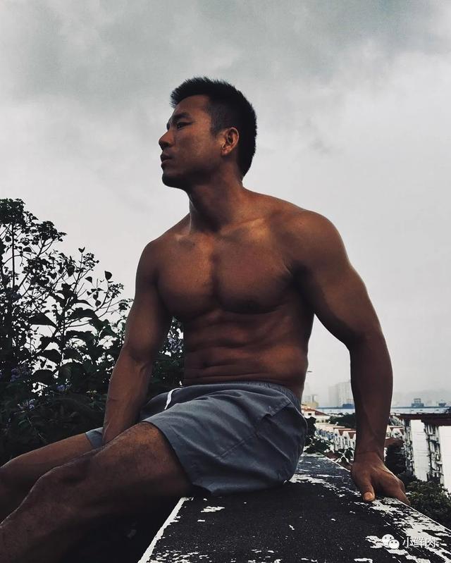 网友夸他为内蒙肌肉网红1哥,E杯胸肌实力太强大!