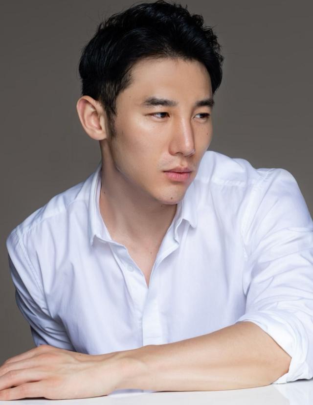 有种“变化”叫与白冰离婚,丁一今成网红,练出腱子肉不输年轻人