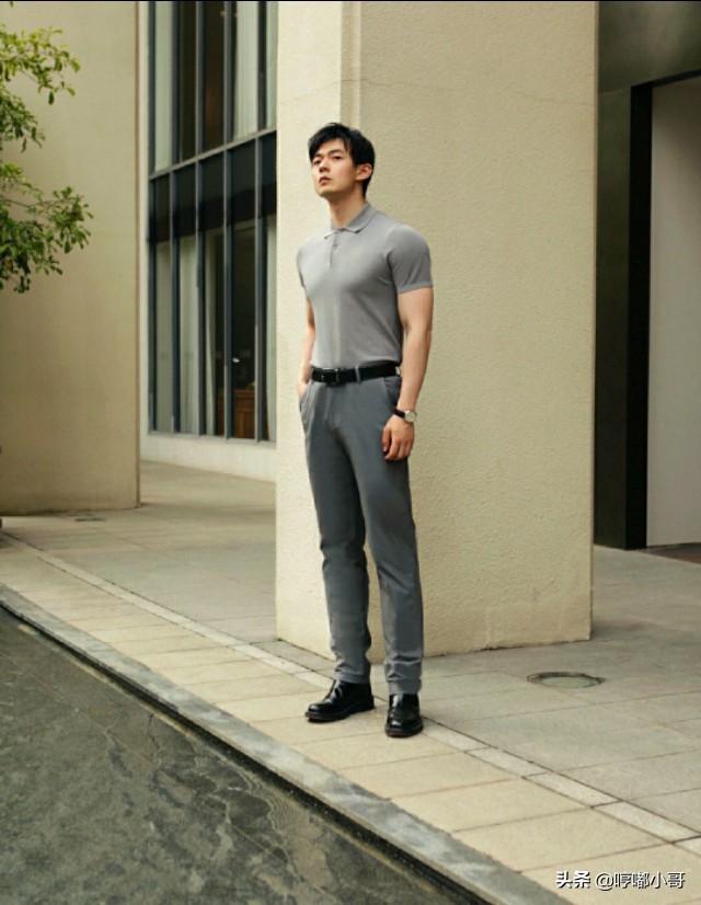 气质型男小奶狗,97年,身高176,穿衣风格就是与众不同,有风范