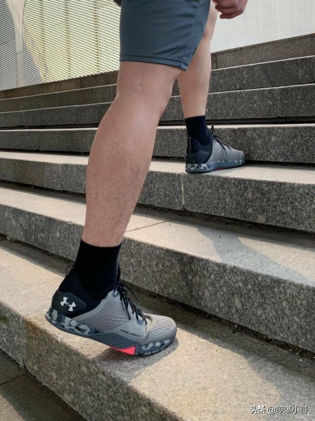 身高177,体重80公斤的小哥哥,夏天穿搭可以这样,凉爽又帅气!