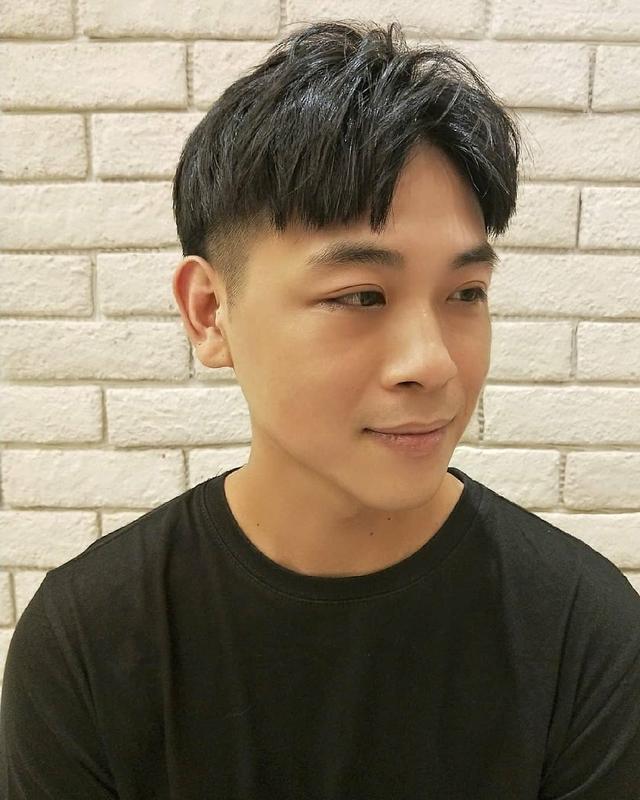 男生夏天偶尔剪这7款发型,也很清爽时髦,帅气挡不住