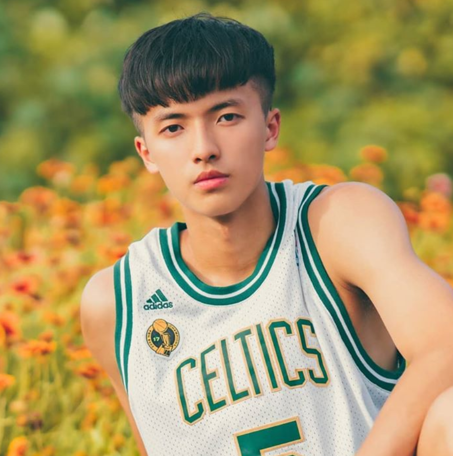 男生还在剪“寸头”?理发师建议留这4款发型,让你帅气翻倍