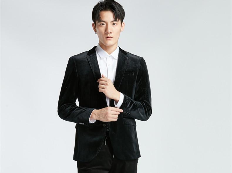 拒绝呆板无趣,时尚西装打破单一搭配