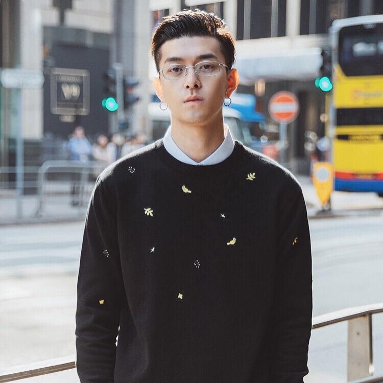 秋日的暖男范儿,一件针织衫就搞定