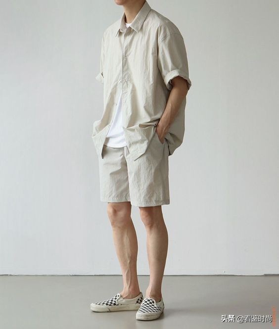 1米7以下男士穿搭技巧:10种方法,让你“增高”至少10公分