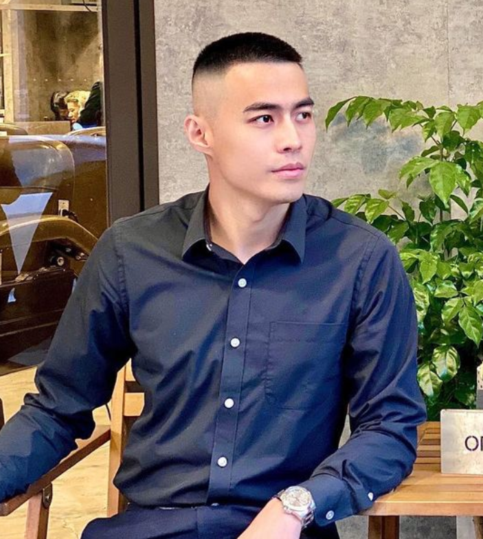 男生有这2种脸型特征,很适合剪“寸头”发型,阳光又帅气